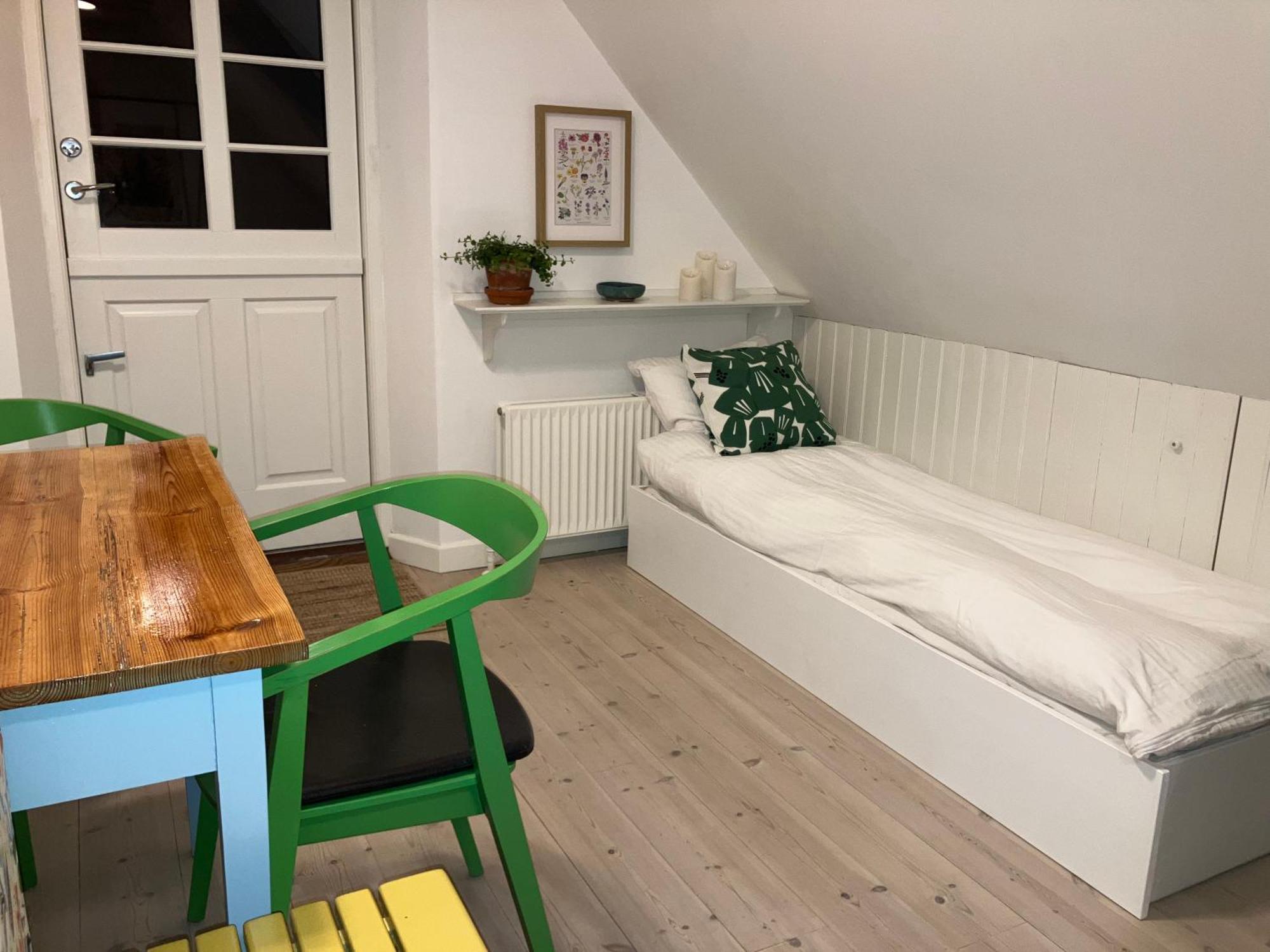 Krogsgaarden B&B Nibe ภายนอก รูปภาพ